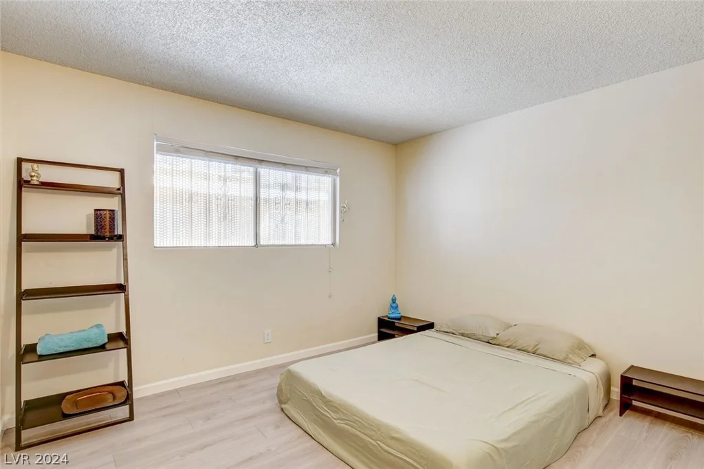 3841 Daisy, Las Vegas, NV 89119