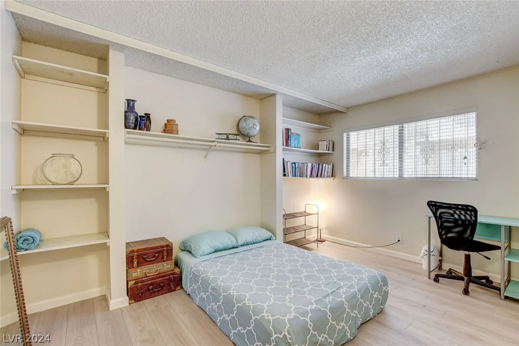 3841 Daisy, Las Vegas, NV 89119