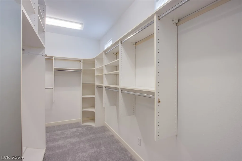 2951 Aruba, Las Vegas, NV 89121