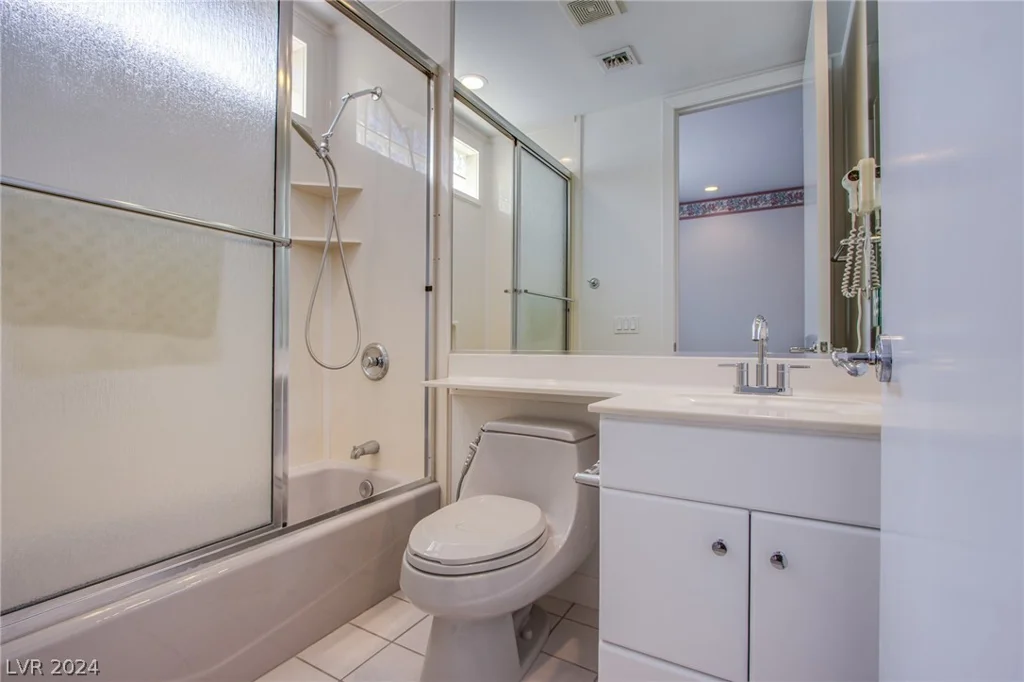 2951 Aruba, Las Vegas, NV 89121