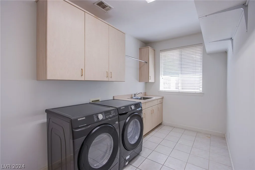 2951 Aruba, Las Vegas, NV 89121