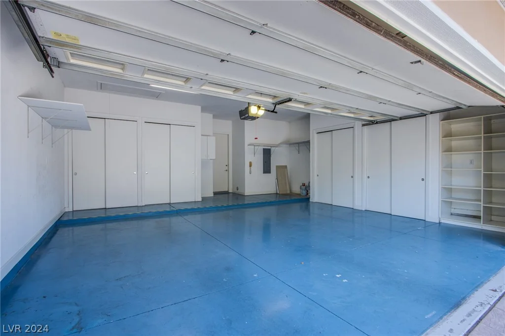 2951 Aruba, Las Vegas, NV 89121