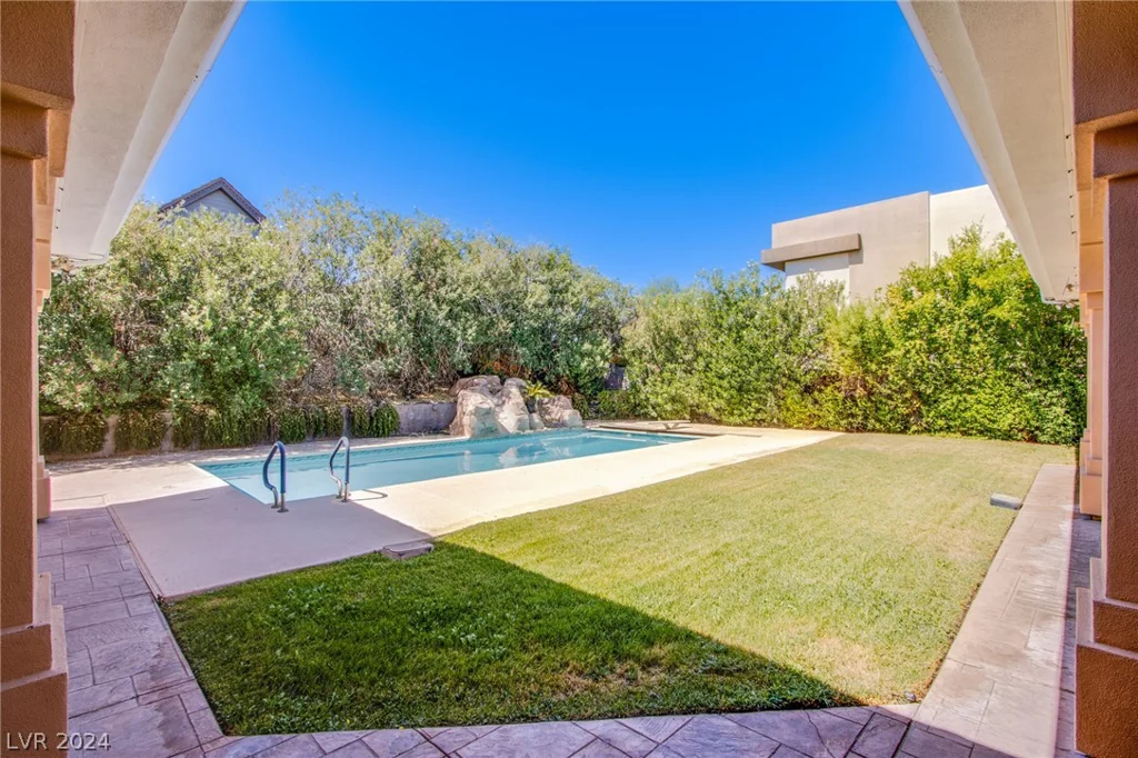 2951 Aruba, Las Vegas, NV 89121