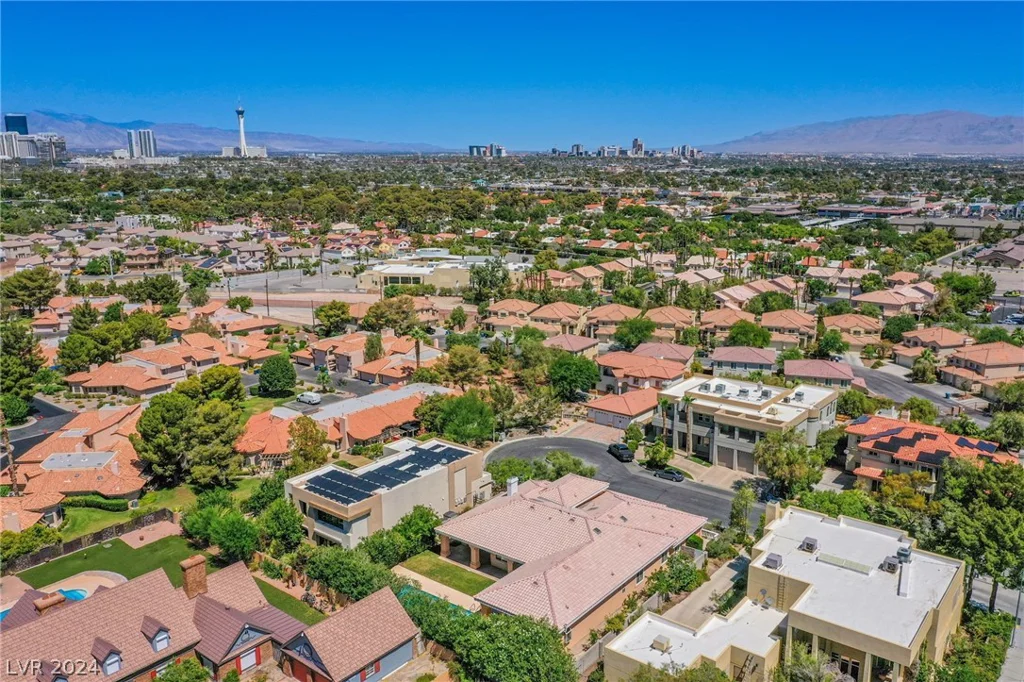 2951 Aruba, Las Vegas, NV 89121