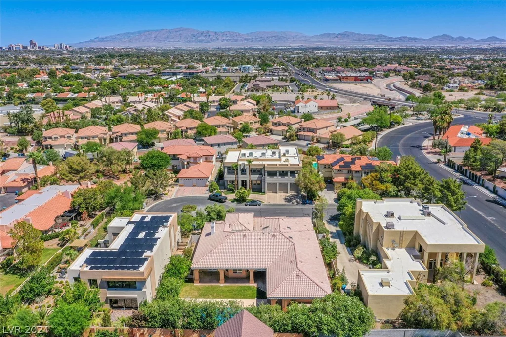 2951 Aruba, Las Vegas, NV 89121