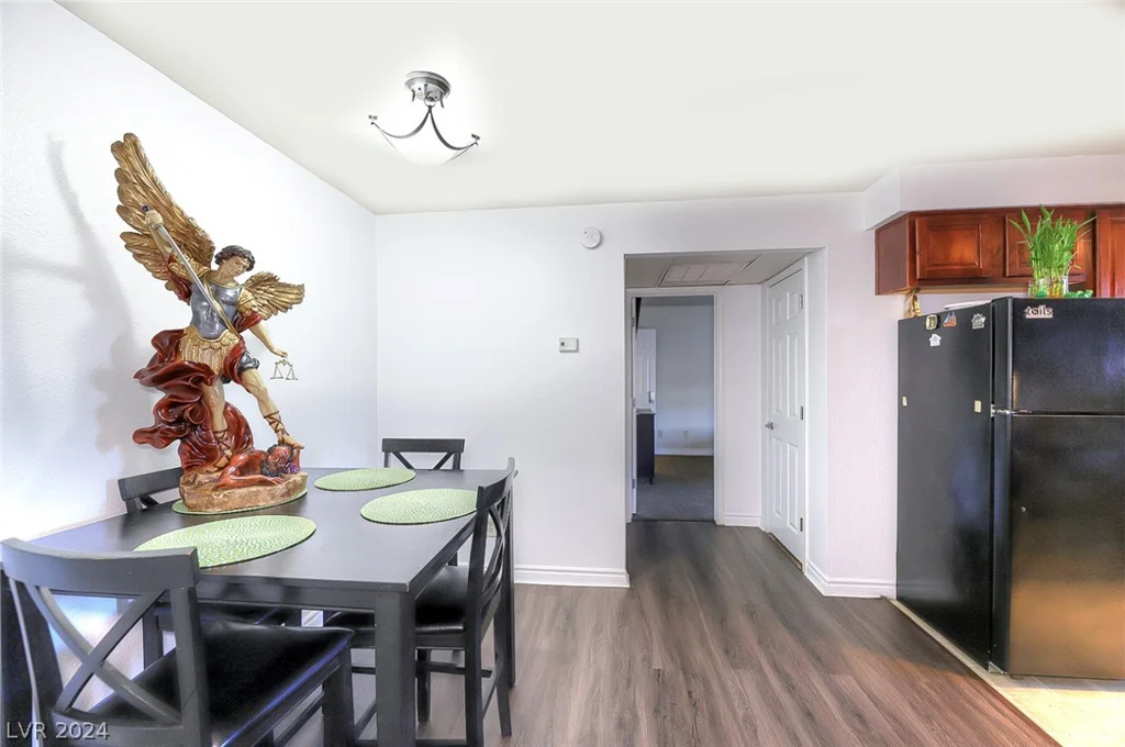 2451 Rainbow, Las Vegas, NV 89108
