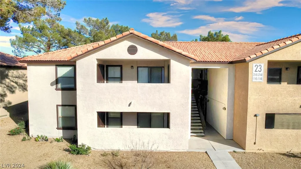 2451 Rainbow, Las Vegas, NV 89108