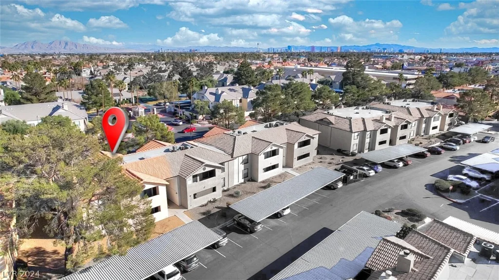 2451 Rainbow, Las Vegas, NV 89108