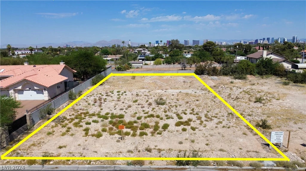 2850 Montessouri, Las Vegas, NV 89117