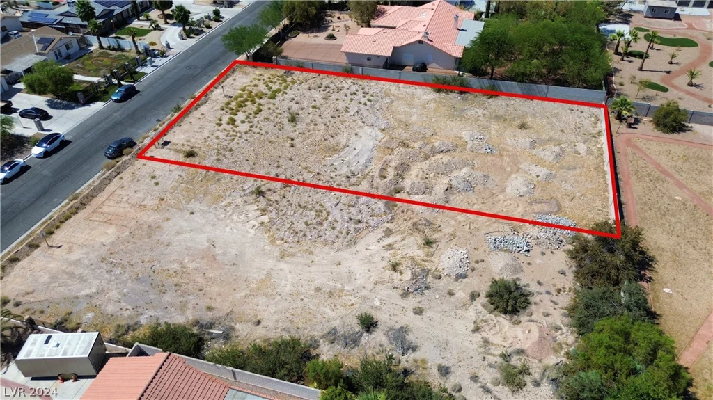 2850 Montessouri, Las Vegas, NV 89117