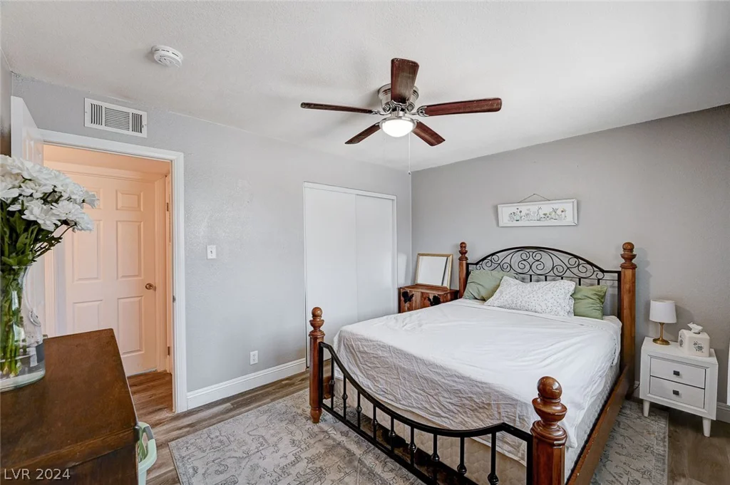 2708 Royal, North Las Vegas, NV 89030