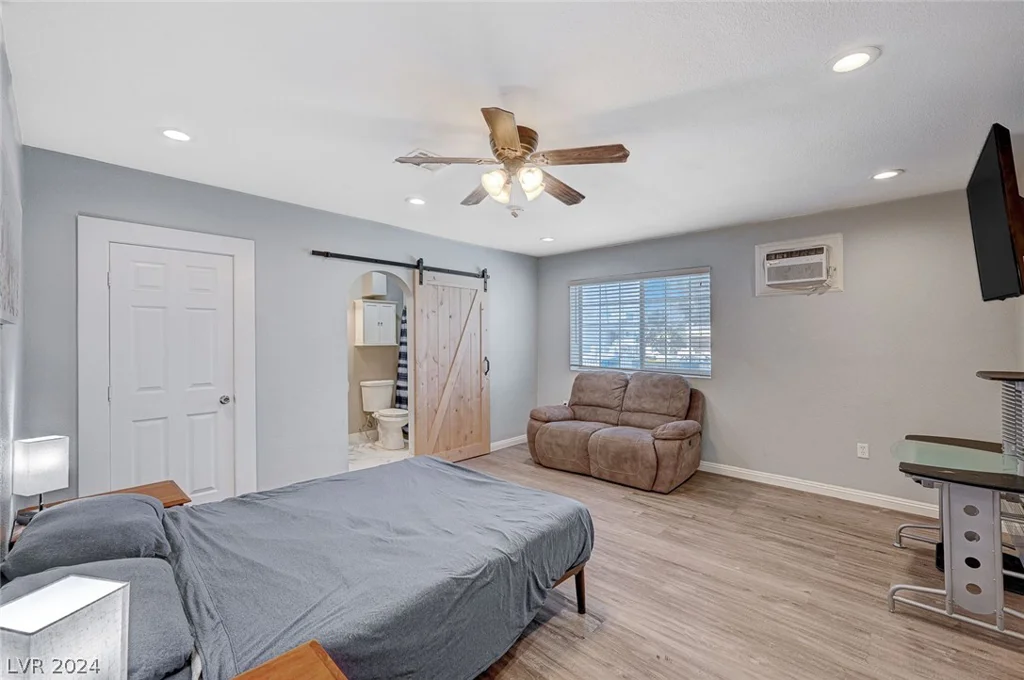 2708 Royal, North Las Vegas, NV 89030