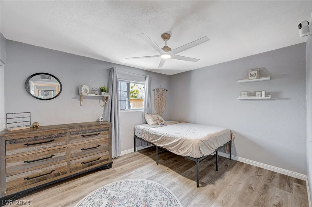 2708 Royal, North Las Vegas, NV 89030