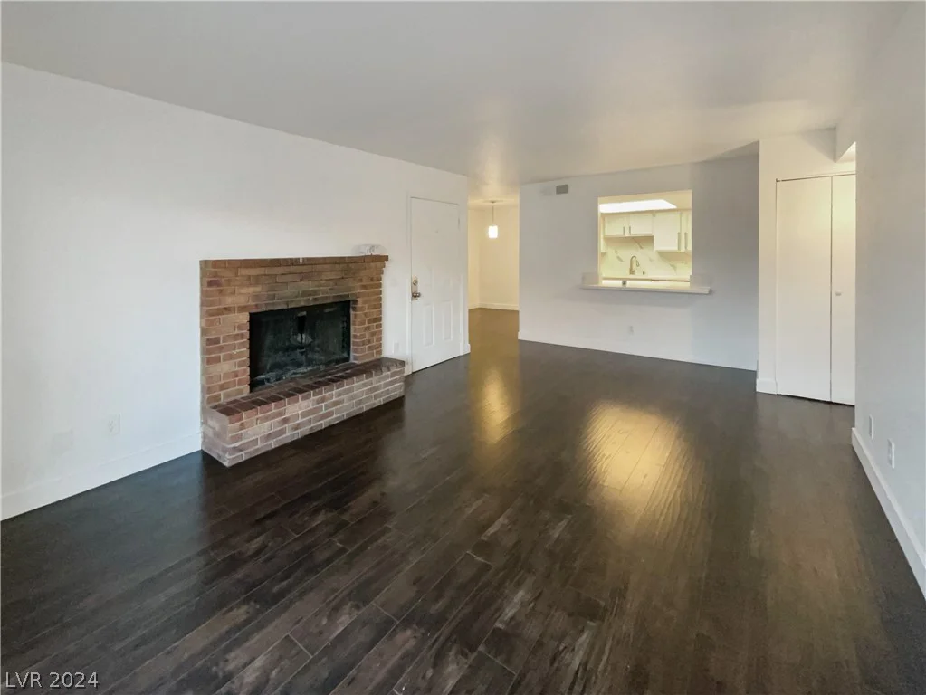 3749 Carlyle, Las Vegas, NV 89115