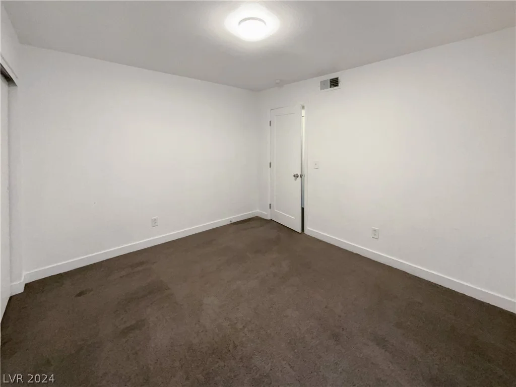 3749 Carlyle, Las Vegas, NV 89115