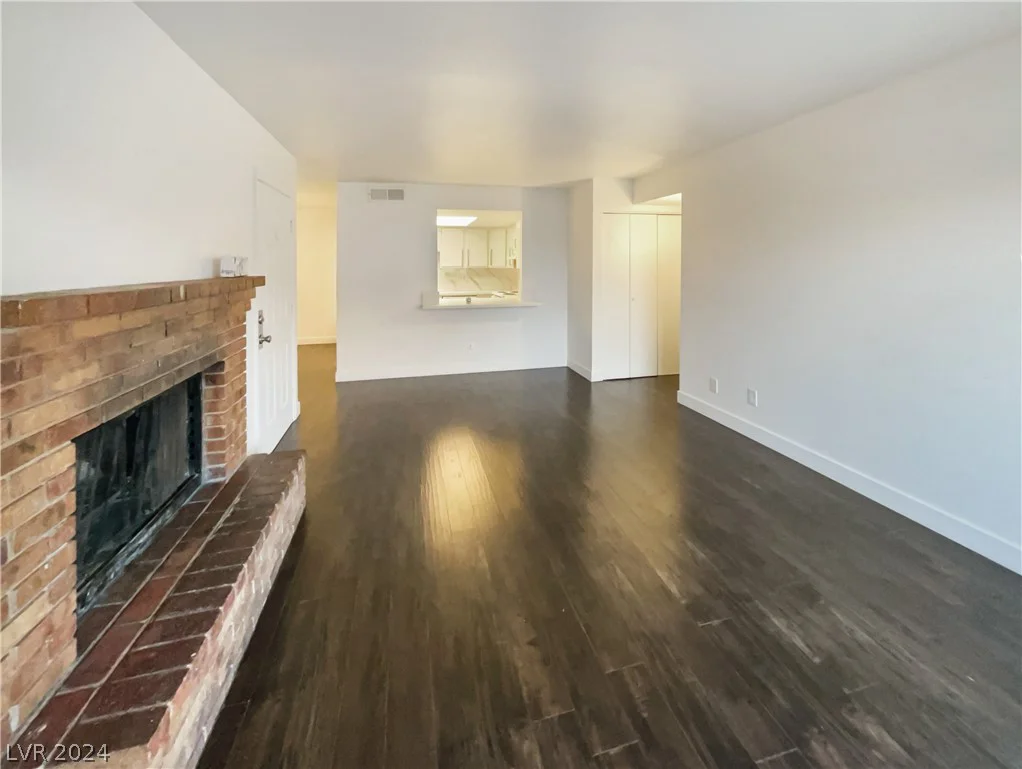 3749 Carlyle, Las Vegas, NV 89115