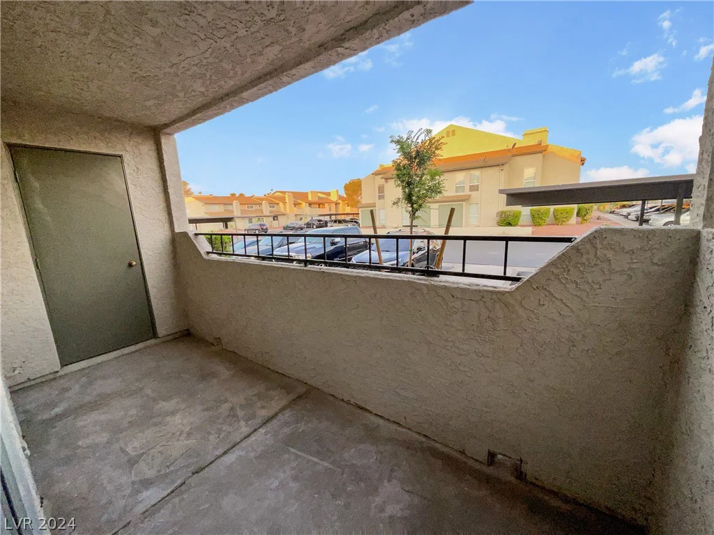 3749 Carlyle, Las Vegas, NV 89115