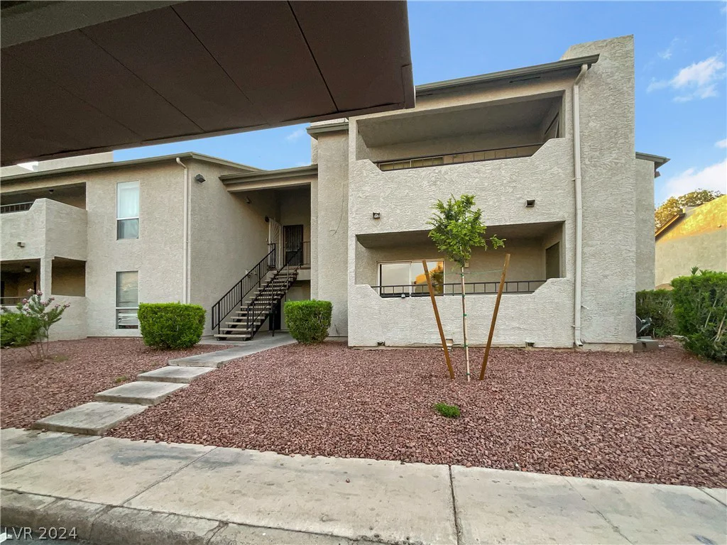 3749 Carlyle, Las Vegas, NV 89115
