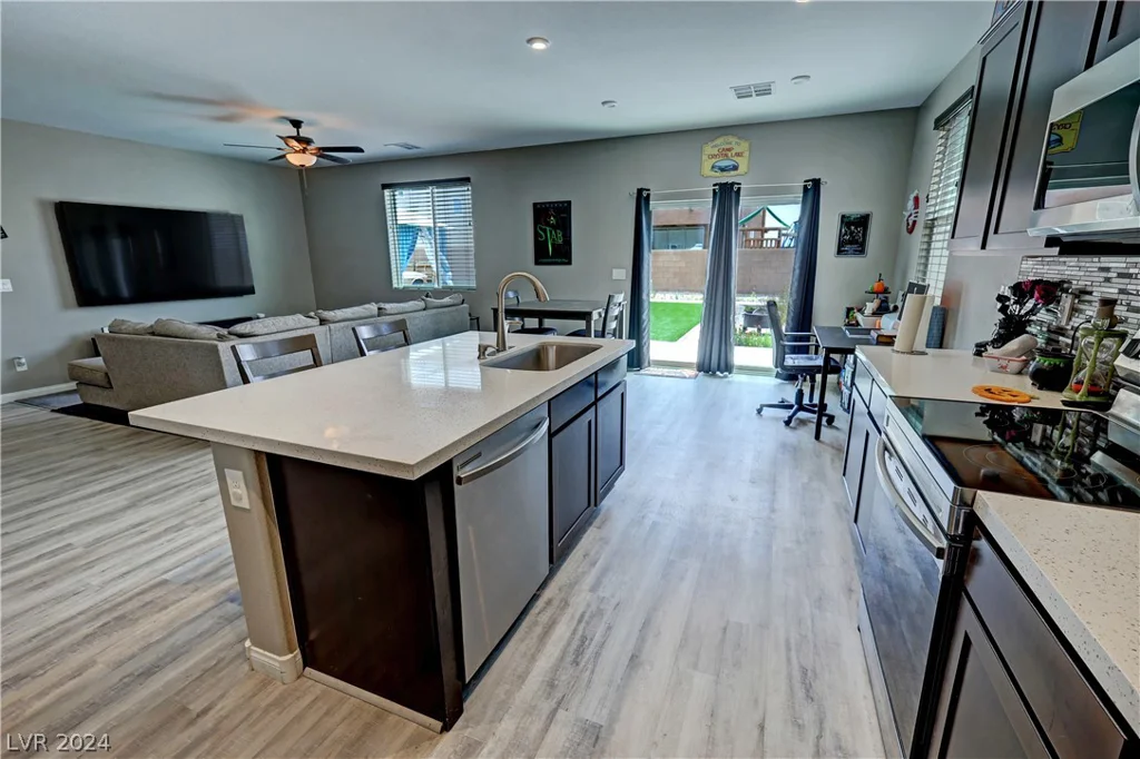 3835 Weld, Pahrump, NV 89061