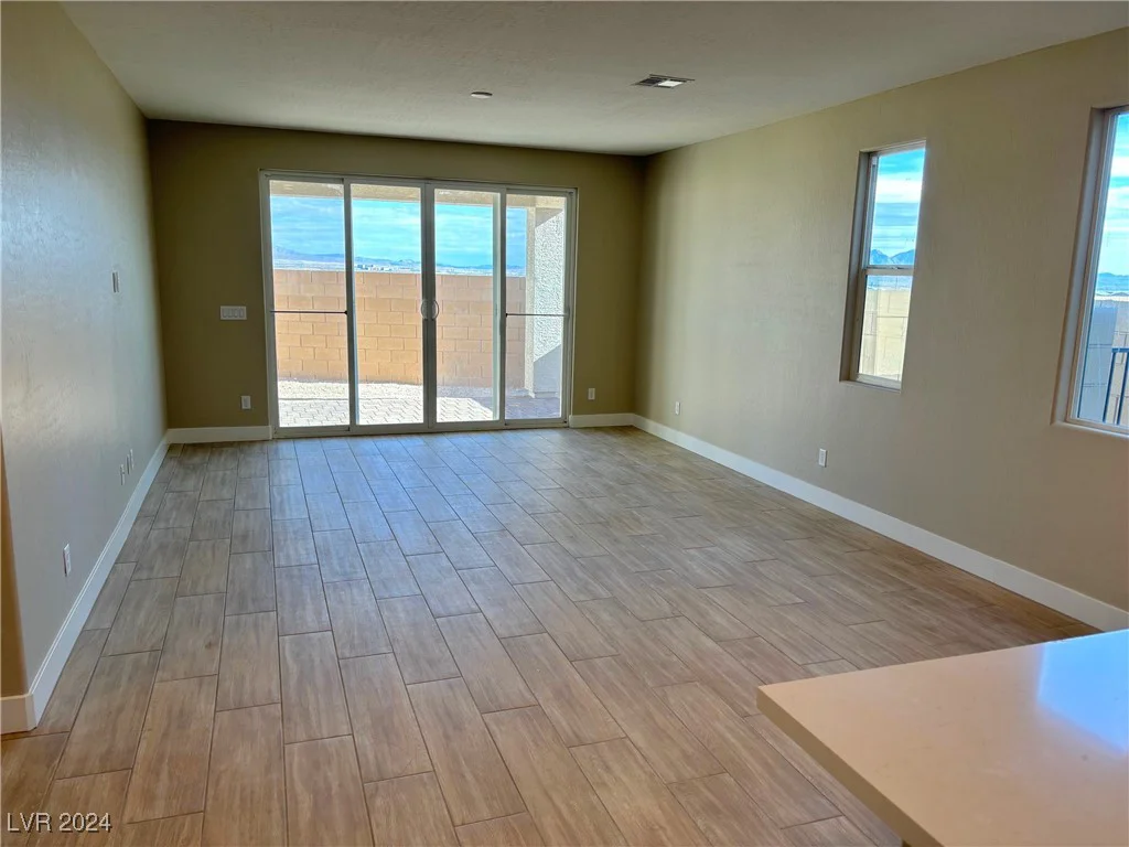 7148 Port Stephens, North Las Vegas, NV 89084