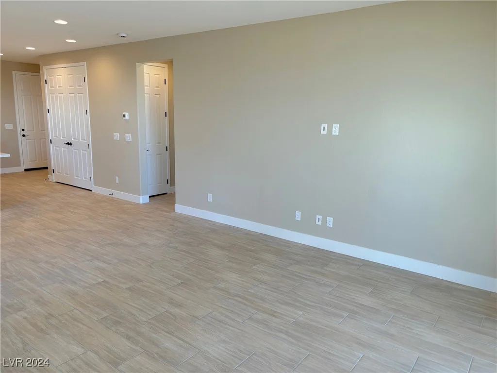 7148 Port Stephens, North Las Vegas, NV 89084