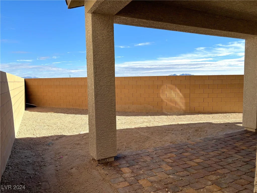 7148 Port Stephens, North Las Vegas, NV 89084