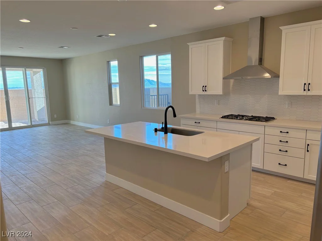 7148 Port Stephens, North Las Vegas, NV 89084