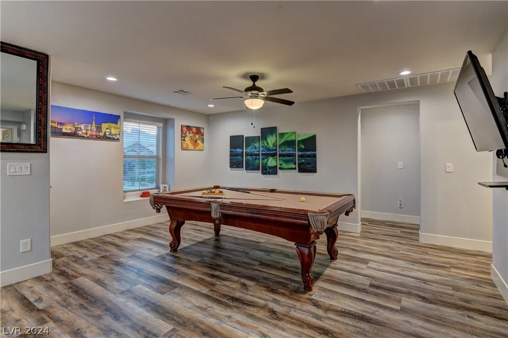 426 Port Reggio, Las Vegas, NV 89138