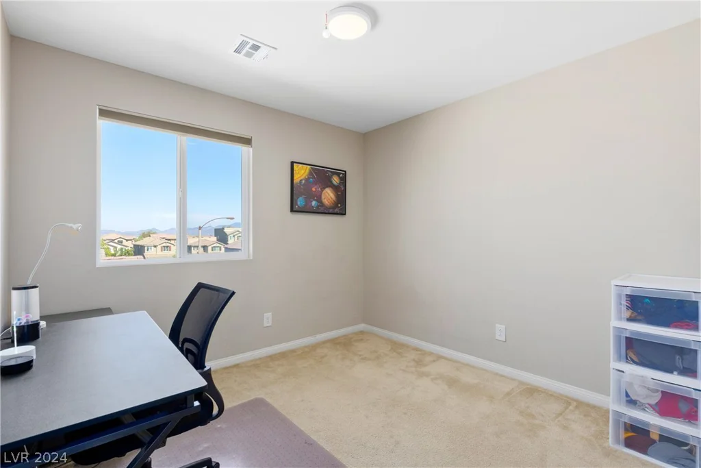 10472 Blue Rock, Las Vegas, NV 89178