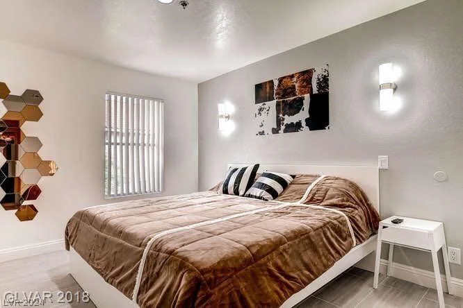 4200 Valley View, Las Vegas, NV 89103