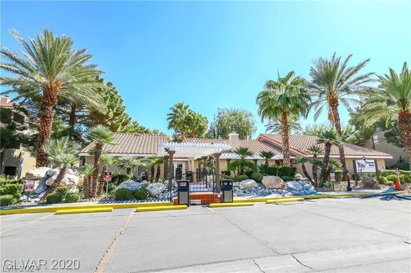 4200 Valley View, Las Vegas, NV 89103