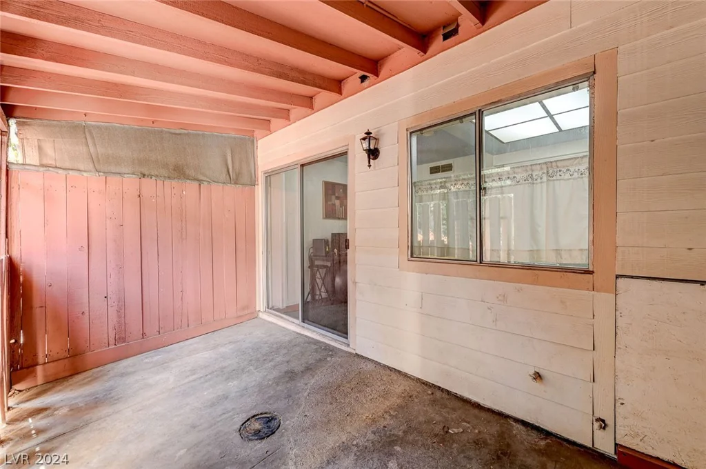 4770 Topaz, Las Vegas, NV 89121