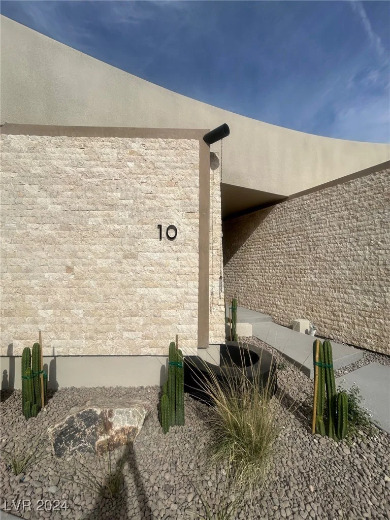 10 Chisel Crest, Henderson, NV 89012