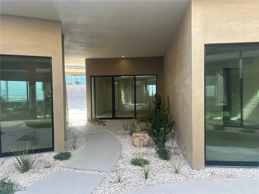 10 Chisel Crest, Henderson, NV 89012