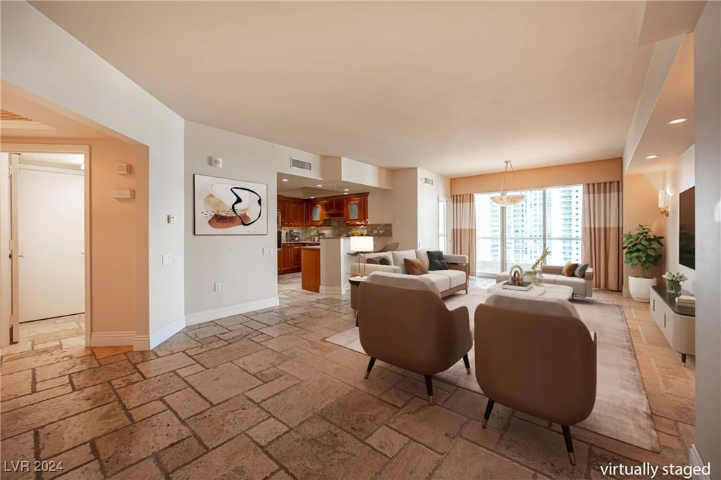 2777 Paradise, Las Vegas, NV 89109