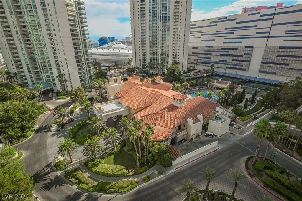 2777 Paradise, Las Vegas, NV 89109