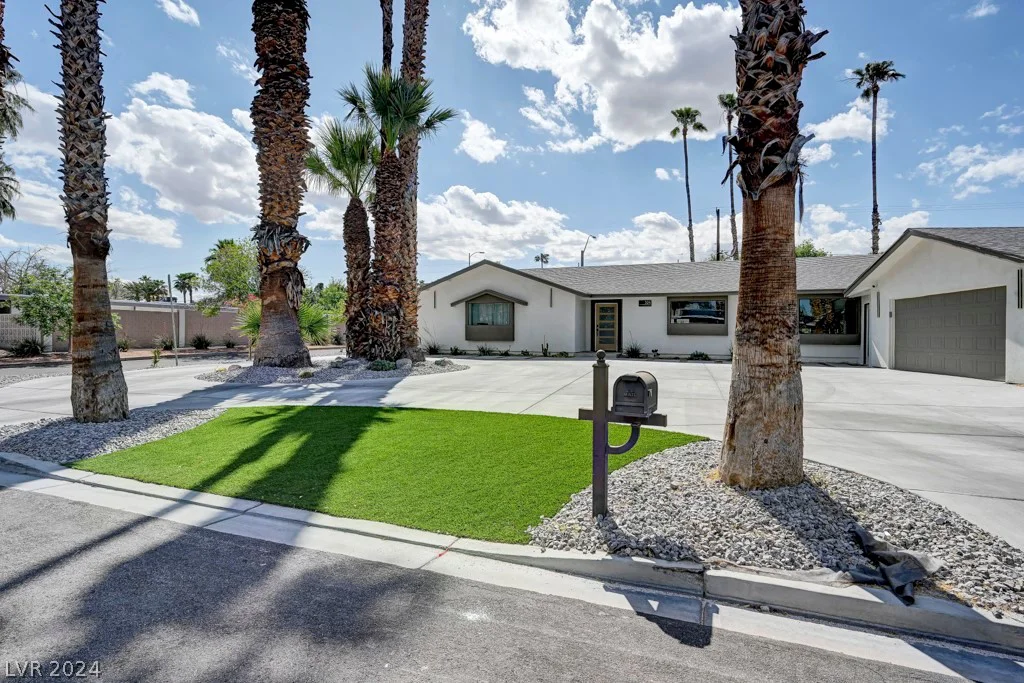 324 Park, Las Vegas, NV 89106