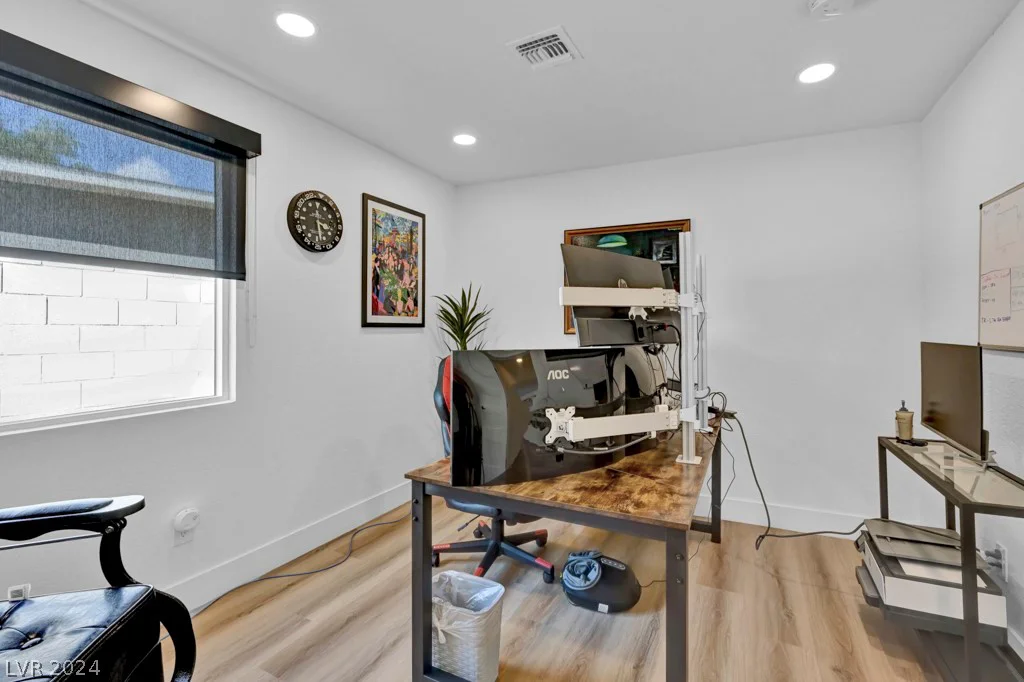 324 Park, Las Vegas, NV 89106