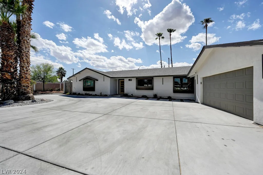 324 Park, Las Vegas, NV 89106