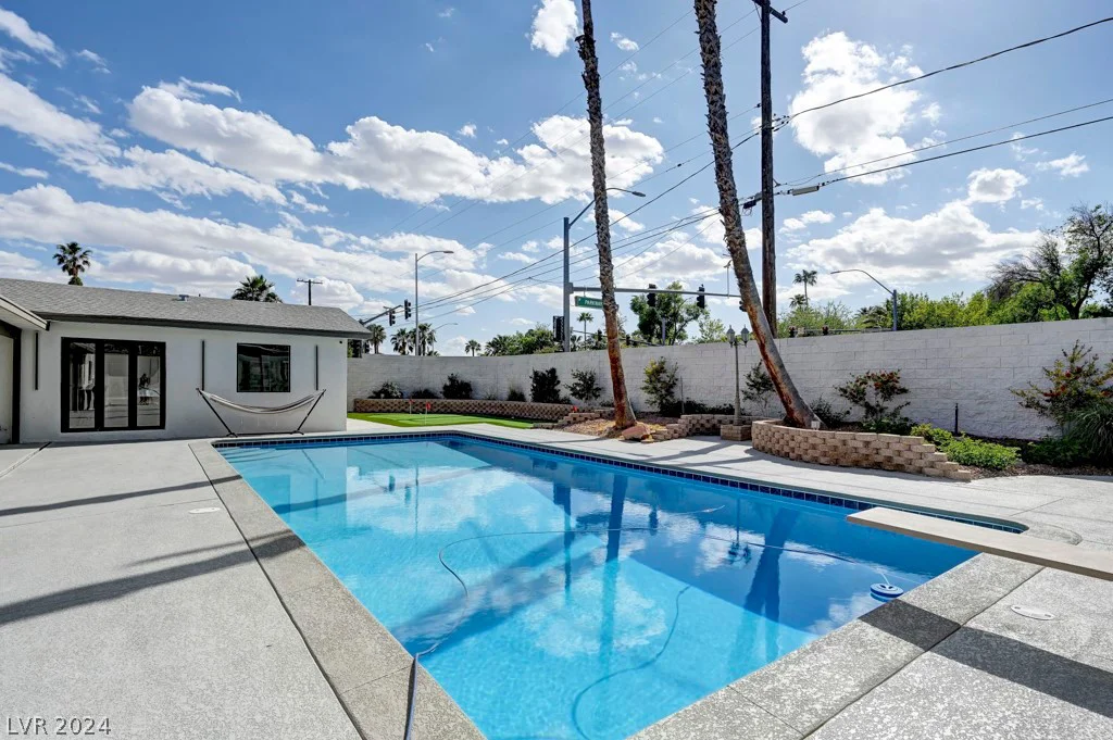 324 Park, Las Vegas, NV 89106