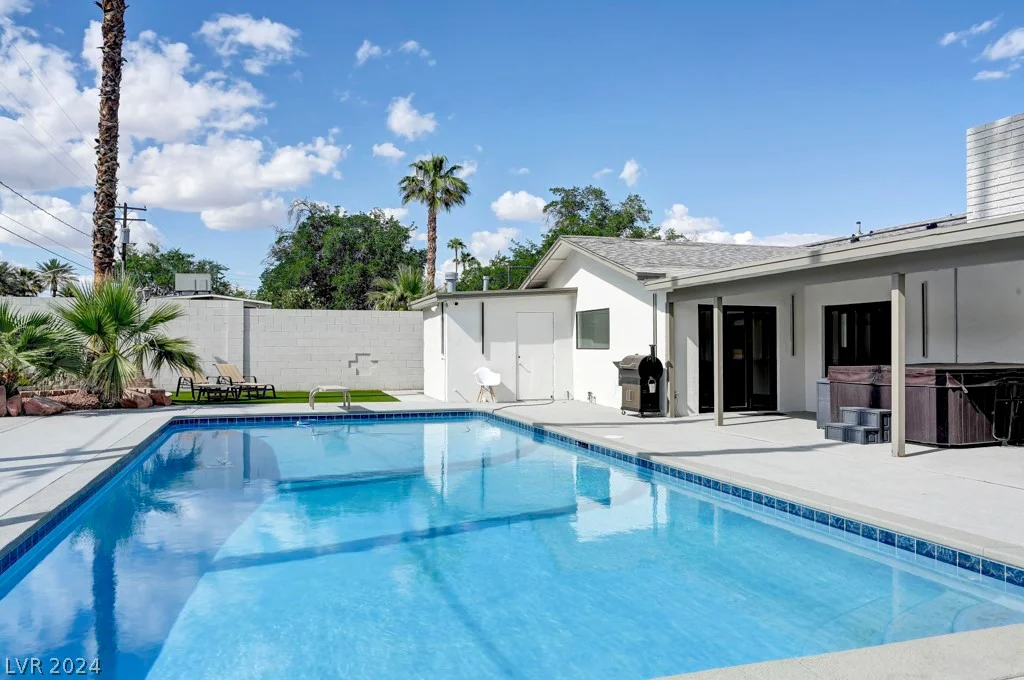 324 Park, Las Vegas, NV 89106