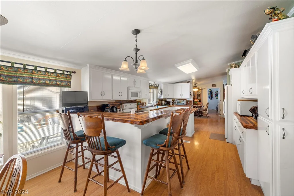 2051 Blosser Ranch, Pahrump, NV 89060