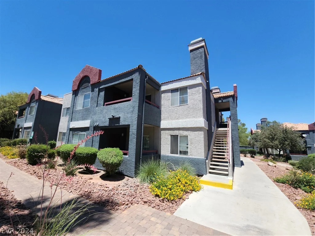 8600 Charleston, Las Vegas, NV 89117