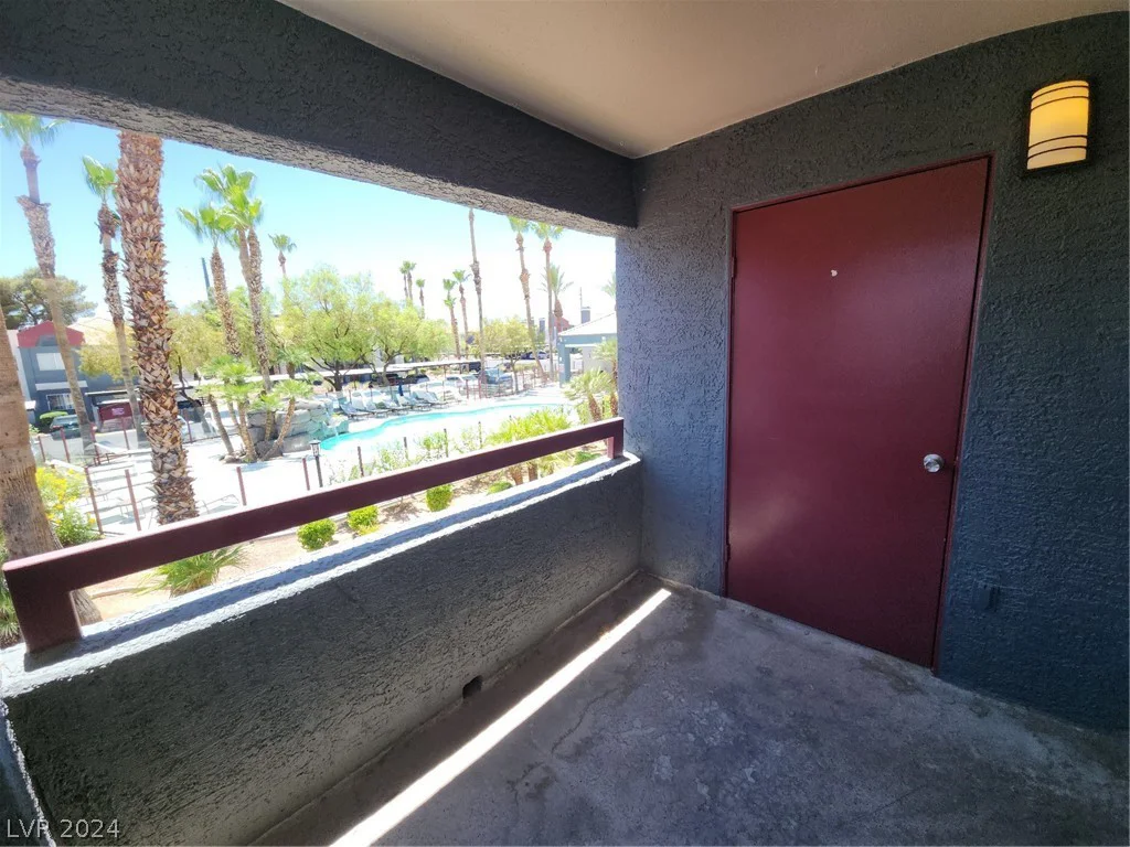 8600 Charleston, Las Vegas, NV 89117