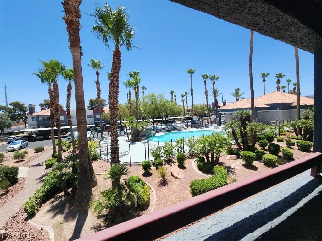 8600 Charleston, Las Vegas, NV 89117