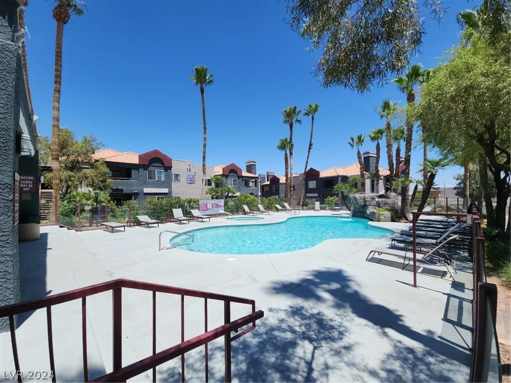 8600 Charleston, Las Vegas, NV 89117
