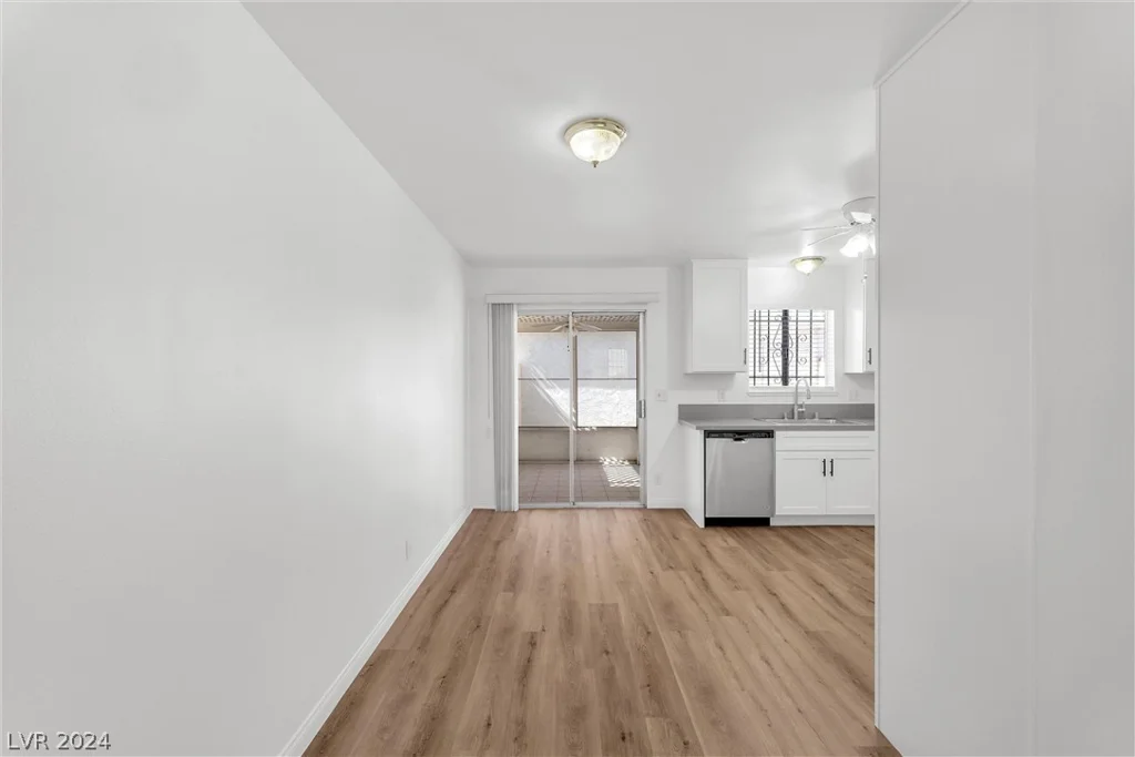 132 Greenbriar Townhouse, Las Vegas, NV 89121