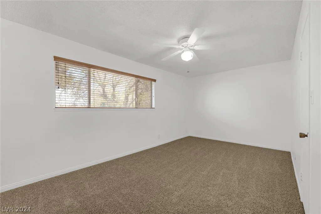 132 Greenbriar Townhouse, Las Vegas, NV 89121