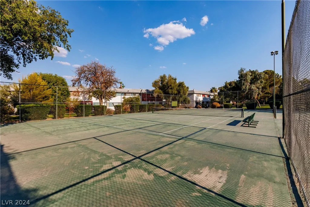 132 Greenbriar Townhouse, Las Vegas, NV 89121