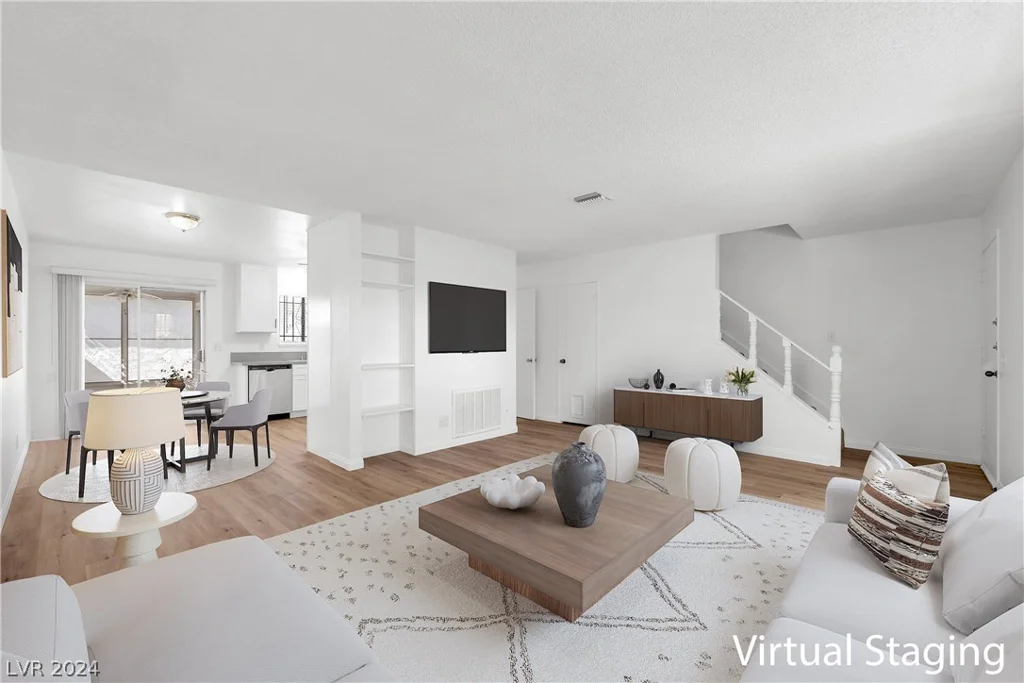 132 Greenbriar Townhouse, Las Vegas, NV 89121